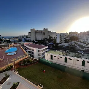  Apartahotel Estudio Mondrian
